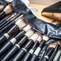 Las mejores brochas y maquillaje: elige las herramientas adecuadas