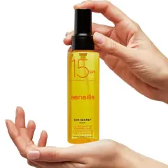 Protege tu cabello del sol: beneficios y tipos de protector solar cabello
