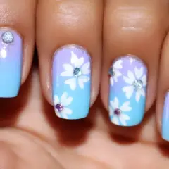 Uñas degradadas: técnicas sencillas para un look espectacular en casa