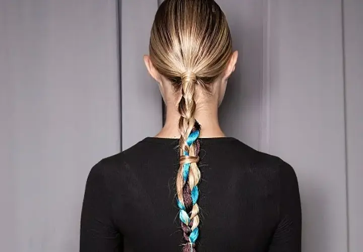 Trenzas con el pelo mojado o seco: ¿Cuál método es más seguro?