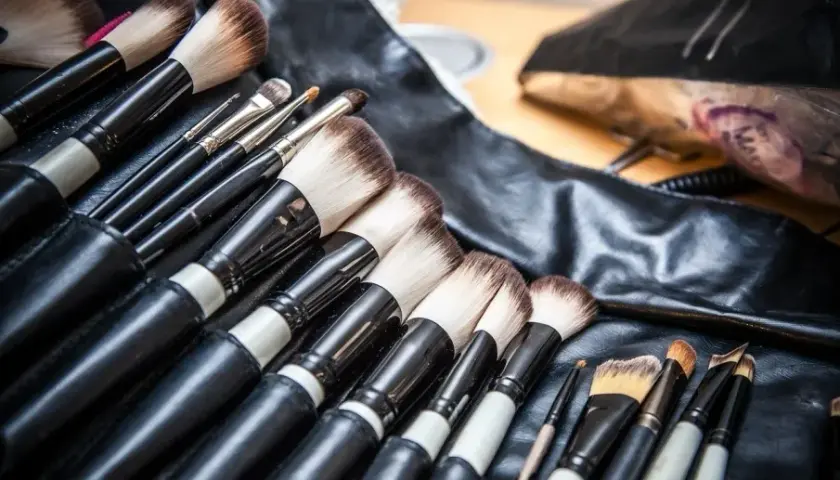 Las mejores brochas y maquillaje: elige las herramientas adecuadas